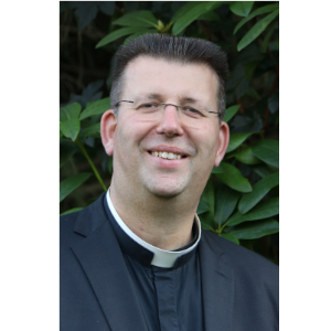 Pastor Bernard Buit: 0598-470712